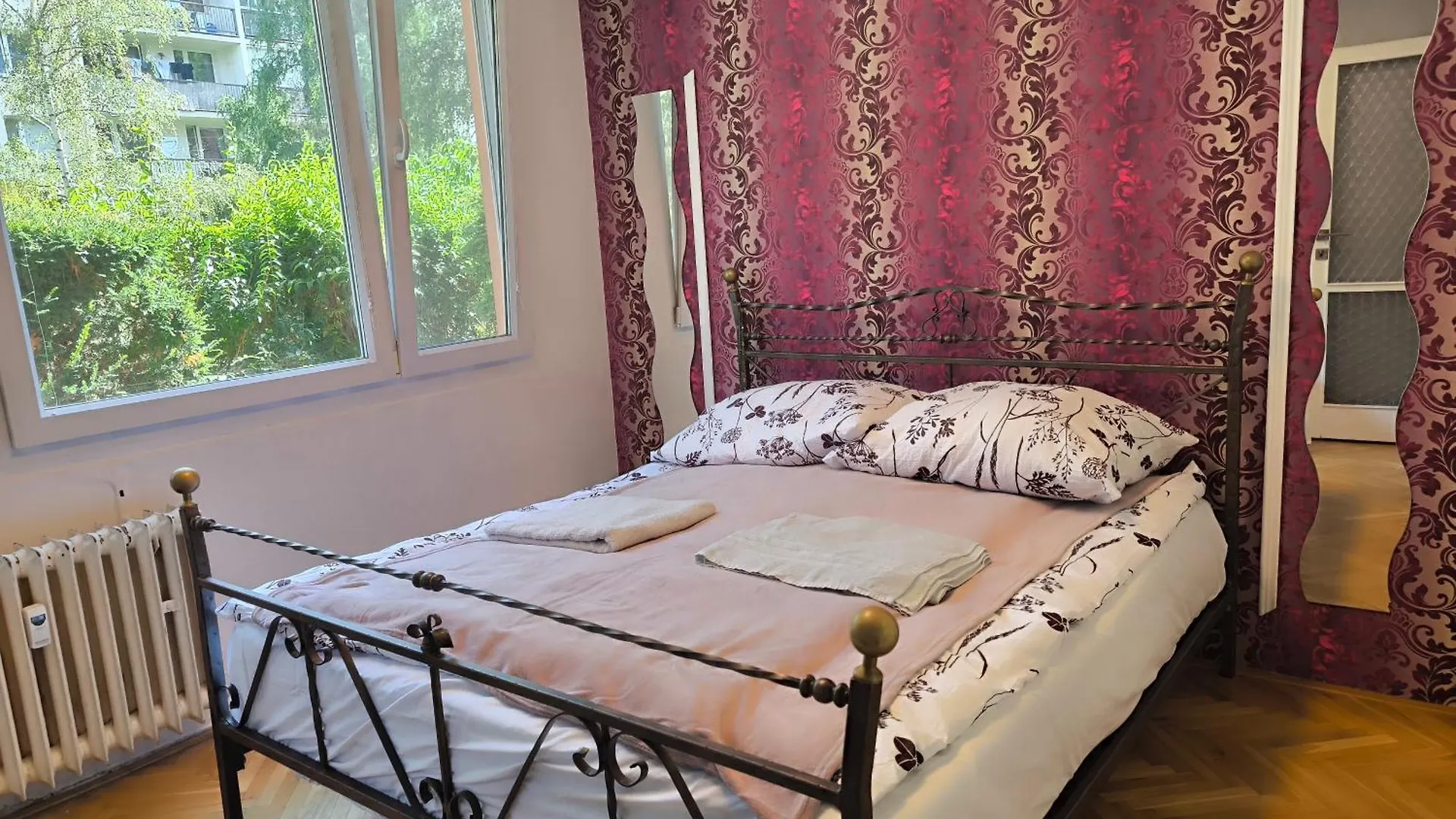 Family Cozy Apartment Metro Access Praha 0*,  Česká republika